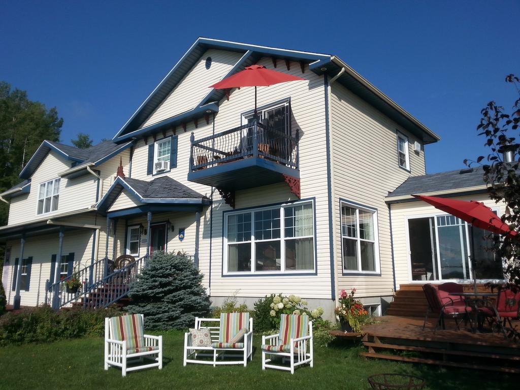 Domaine De La Baie, Les Suites Shawinigan Exteriér fotografie